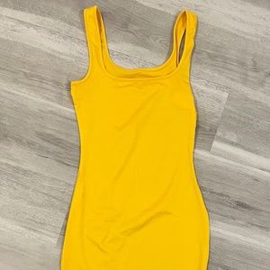 Amazon - Size Small - Yellow Dress